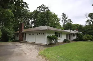 30 Gill Ct, Northbridge, MA 01588 - Photo 2
