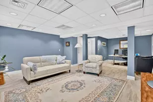 157 Meadow Rd, Longmeadow, MA 01106 - Photo 20