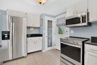 157 Meadow Rd, Longmeadow, MA 01106 - Photo 4