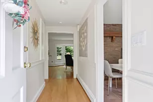 203 E Riding Dr, Carlisle, MA 01741 - Photo 2