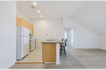 72 Ashland St #408, Malden, MA 02148 - Photo 22