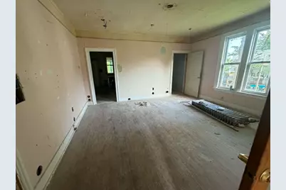 27 Daniels Ave, Pittsfield, MA 01201 - Photo 20