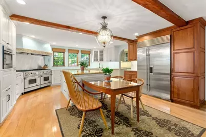 85 Gate House Road, Newton, MA 02467 - Photo 2