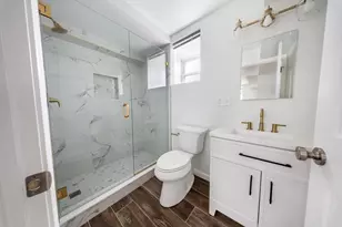 180 Jackson St, Lawrence, MA 01841 - Photo 8