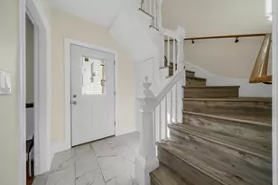 12 Adams St, Lynn, MA 01902 - Photo 2