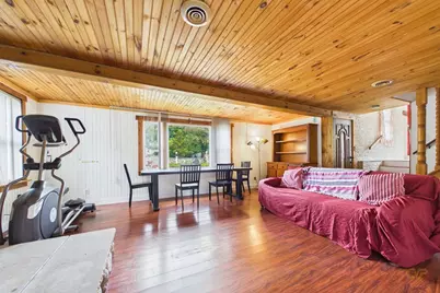 7 Wayne St, Fairhaven, MA 02719 - Photo 8