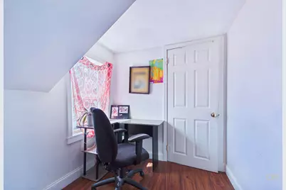 7 Wayne St, Fairhaven, MA 02719 - Photo 16