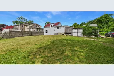 7 Wayne St, Fairhaven, MA 02719 - Photo 24