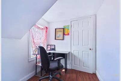 7 Wayne St, Fairhaven, MA 02719 - Photo 16