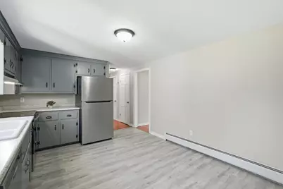 1107 N Pleasant St, Amherst, MA 01002 - Photo 14
