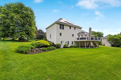 10 Morgan Dr, Methuen, MA 01844 - Photo 6