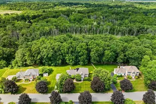 10 Morgan Dr, Methuen, MA 01844 - Photo 4