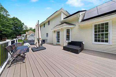 10 Morgan Dr, Methuen, MA 01844 - Photo 10