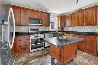 18 Vincent Ave #18, Belmont, MA 02478 - Photo 4