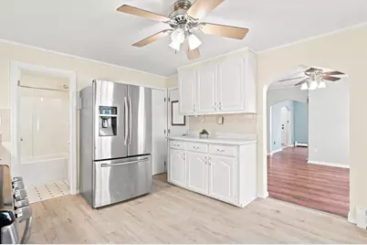 57 Woodcock St, Lowell, MA 01854 - Photo 6