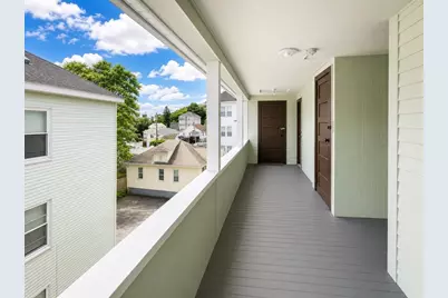 18 Caprera Rd, Worcester, MA 01604 - Photo 8