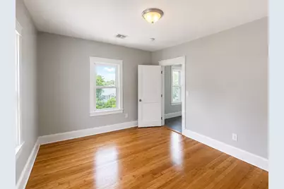 18 Caprera Rd, Worcester, MA 01604 - Photo 10