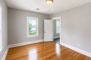 18 Caprera Rd, Worcester, MA 01604 - Photo 10