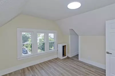 205 St James Ave, Springfield, MA 01109 - Photo 22