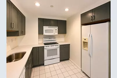 10 Rogers St #407, Cambridge, MA 02142 - Photo 8
