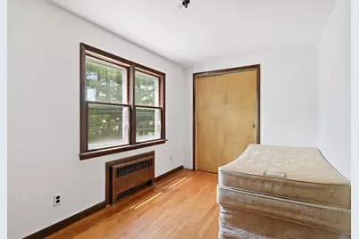 400 Nottingham St, Springfield, MA 01104 - Photo 16