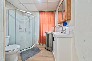 145 Pleasant St, Attleboro, MA 02703 - Photo 16