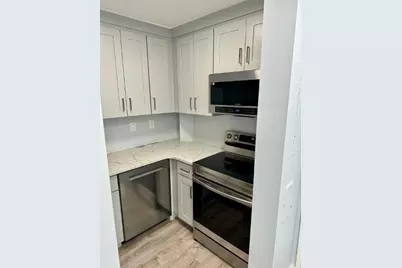 90 Quincy Shore Dr #808, Quincy, MA 02171 - Photo 6