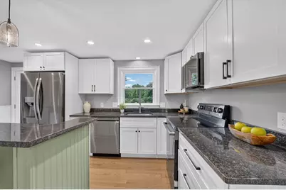 128 Providence Rd, Grafton, MA 01519 - Photo 4