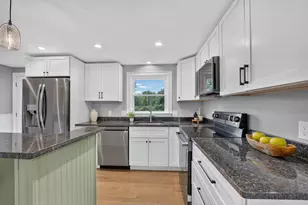 128 Providence Rd, Grafton, MA 01519 - Photo 4