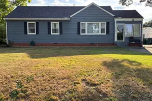 60 Wamsutta Ave, Bourne, MA 02559 - Photo 1