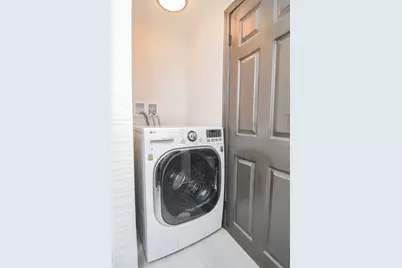 349 Beacon Street #D, Lowell, MA 01850 - Photo 22