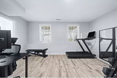 7 Cadman Street, Worcester, MA 01604 - Photo 32