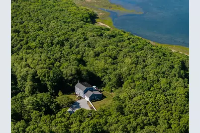 3 Barrett Dr, Mattapoisett, MA 02739 - Photo 4