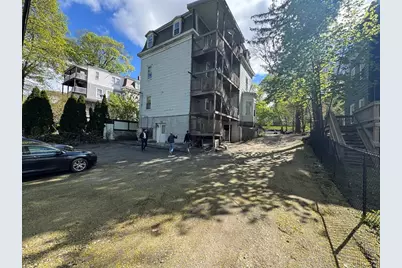 37 Oak Ave, Worcester, MA 01605 - Photo 12