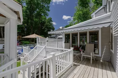 98 Randolph St, Weymouth, MA 02190 - Photo 10