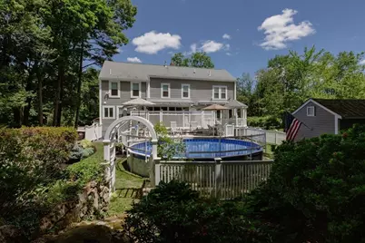 98 Randolph St, Weymouth, MA 02190 - Photo 2
