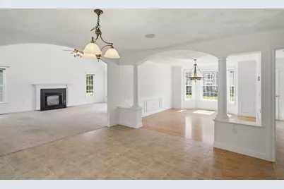 21 Prospect Hill Dr, Tewksbury, MA 01876 - Photo 12