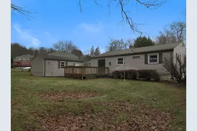 35 Tioga St, Springfield, MA 01128 - Photo 20