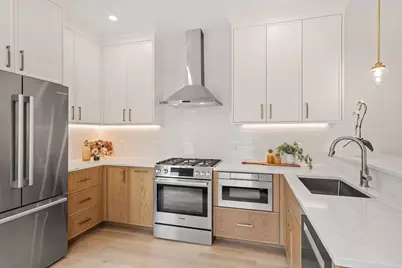 326 Lowell Street #2, Somerville, MA 02145 - Photo 2