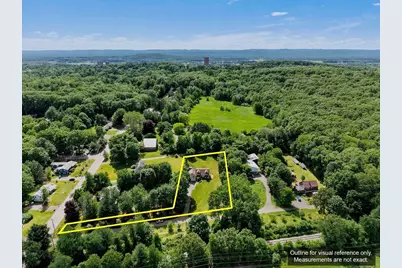 274 Strong St, Amherst, MA 01002 - Photo 36