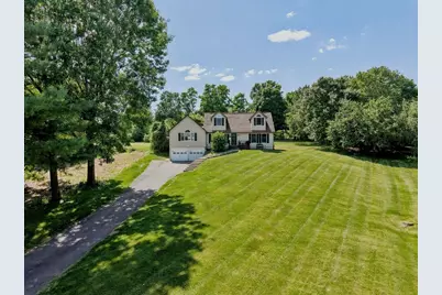 274 Strong St, Amherst, MA 01002 - Photo 4