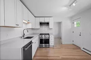 9 10th St W, Salisbury, MA 01952 - Photo 10