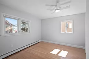 9 10th St W, Salisbury, MA 01952 - Photo 16
