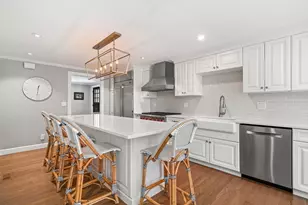 23 Northgate Rd, Wellesley, MA 02481 - Photo 8