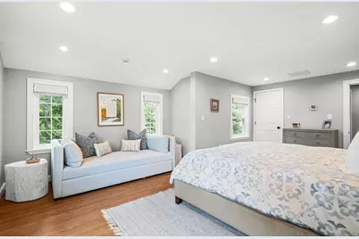 23 Northgate Rd, Wellesley, MA 02481 - Photo 14