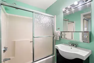 15 Bower Rd, Quincy, MA 02169 - Photo 20