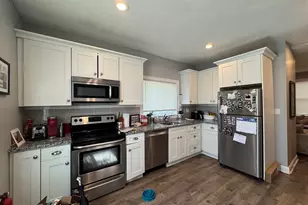 93 Second St, Cambridge, MA 02141 - Photo 1
