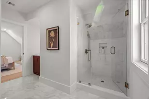 326 Lowell St, Somerville, MA 02145 - Photo 12