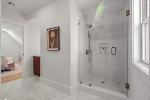 326 Lowell St, Somerville, MA 02145 - Photo 12