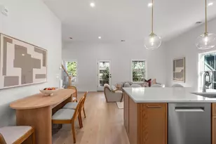 326 Lowell St, Somerville, MA 02145 - Photo 2